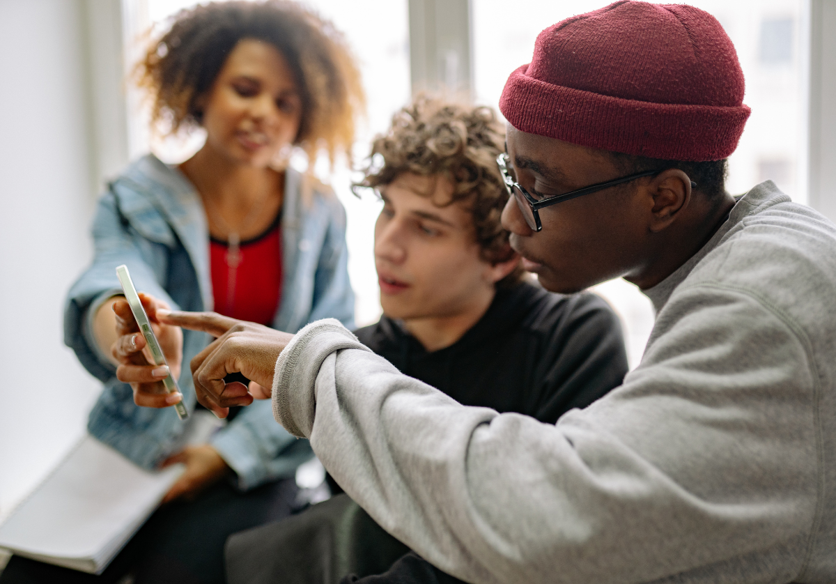 Evangelização de jovens: como engajar a mocidade espírita? 5 estratégias práticas